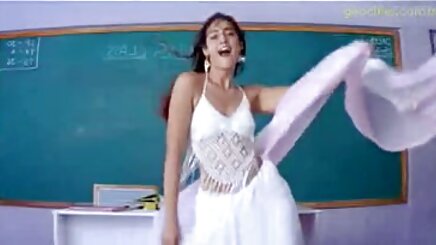 büyük memeli sarışın türkçe konuşmalı sex filmi